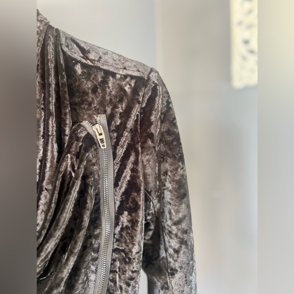 Blank NYC - Picture 10 of 17